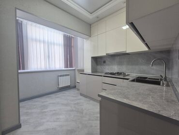 Köhnə tikili: Bakı, 3 otaqlı, Köhnə tikili, m. Xalqlar Dostluğu, 82 kv. m — 21