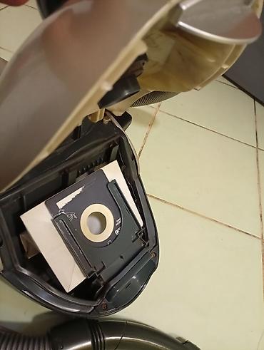 cleanmaxx usisivac: VOX usisivač sa kesom – 1800 W Dobar. vuče odlično MIRJEVO - Snaga — 3