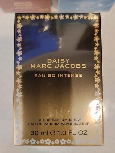 Gözəllik və sağlamlıq: Qadınlar üçün Marc Jacobs Diasy Eau So ətir suyu satılır. Həcmi: 30 ml — 2