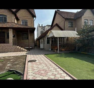 дом на ноч: 320 м², 9 комнат, Бронированные двери, Евроремонт, Забор, огорожен