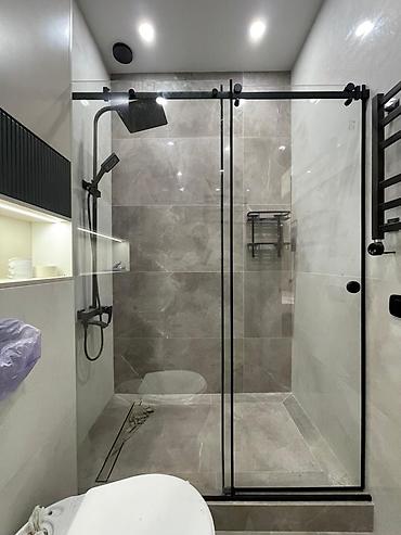 Душевые перегородки и ограждения: Душевые кабины стеклянные перегородки душевые кабины Бишкек 🚿 — 7