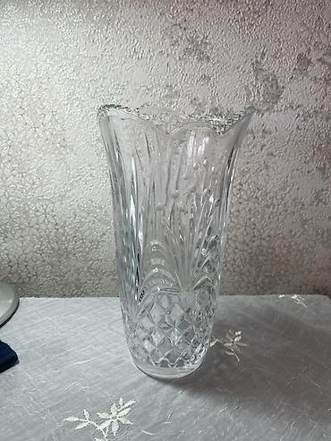 Bir vaza, Xrustal lalafo.az -da Bir vaza, Xrustal