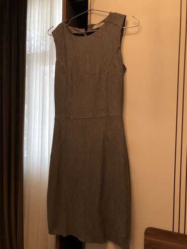 женские рейтинговые платья: Mango platya S razmer 20 man satilir ideal veziyetdedi