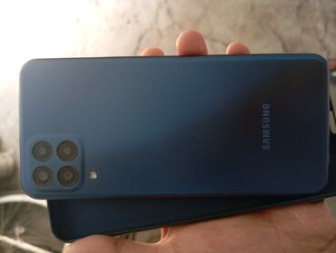самсунг а55 5g цена в бишкеке: Samsung Galaxy M33 5G, Б/у, 256 ГБ, цвет - Синий, 1 SIM, 2 SIM, eSIM