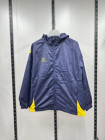 umbro куртку: Ветровка KELME с капюшоном - Легкая спортивная ветровка на молнии - — 3
