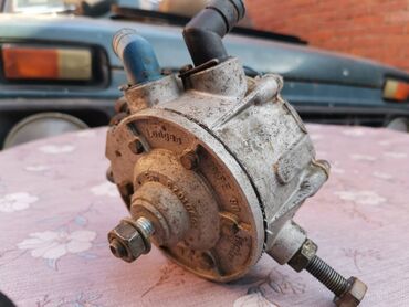Auto delovi: Isparivac gasa Longas karburator Polovan, ocuvan. Italijanske — 12