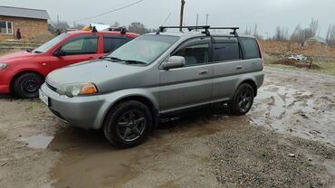 Honda: Honda HR-V: 1999 г., 1.6 л, Механика, Газ, Кроссовер