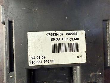 canbus za multimediju: KUTIJA OSIGURACA 1.6HDI ZA CITROEN C4 GRAND PICASSO ZA 2008. GOD — 5