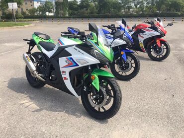 мотоцикл 200: Спортбайк Kawasaki, 200 куб. см, Бензин, Взрослый, Новый