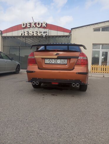 Chevrolet: Chevrolet Aveo: 1.4 l | 2007 il 2658909 km Sedan — 8