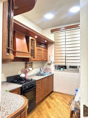 Uzunmüddətli kirayə mənzillər: Nərimanov metrosu Neptun marketin yanınında mənzil kirayə verilir — 8