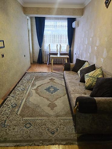 Mənzillər: MASAZIR KURUGU 2 OTAQLI MƏNZİ BİNANIN HƏYƏTİ VAR QAZ SU İŞIQ DAİMİ — 1