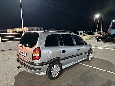 жеңил машина: Opel Zafira: 2000 г., 1.8 л, Кол менен иштөөчү, Бензин, Вэн/Минивэн — 3