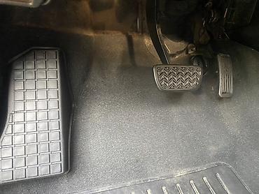Toyota: Toyota Corolla: 2005 г., 1.6 л, Автомат, Бензин, Хетчбек — 10