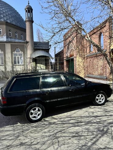 Volkswagen: Volkswagen Passat: 1995 г., 1.8 л, Механика, Бензин, Седан