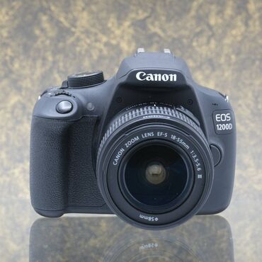 фотоаппарат canon powershot sx130: Canon EOS 1200D Üzərində 18-55mm lens, adapteri və batareyası verilir