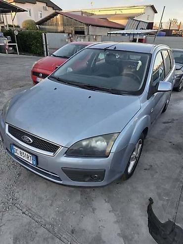c4 2007: FORD FOCUS 2005. GOD. - KOMPLETAN AUTO U DELOVIMA | Molba za — 1