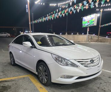 Hyundai: Hyundai Sonata: 2 l | 2012 il Sedan — 7