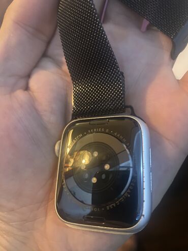 Продаю смарт часы Apple Watch Series 6 44mm. В хорошем состоянии. 🔋