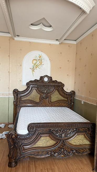 Ev və bağ: Klassik üslubda yataq otağı mebel dəsti Tərkibi: - Böyük paltar — 5