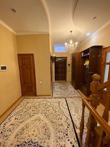 Үйлөрдү сатуу: 6 бөлмө жана андан көп, 320 м², 5 соток, Бишкек, Чиркөө Менчик ээси — 6