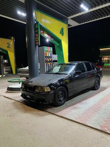 машина сатуу: BMW 3 series: 1992 г., 1.8 л, Механика, Бензин, Седан