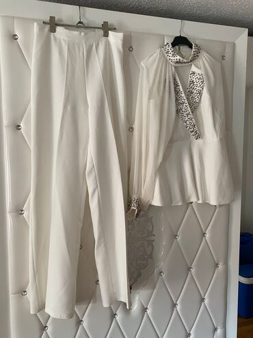 zenske pantalone od viskoze: L (EU 40), Single-colored, color - White