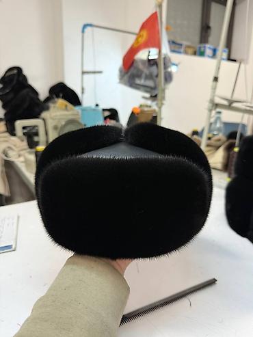 Шапки: Шапка, Ушанка, Норка, Зима, С отворотами — 17