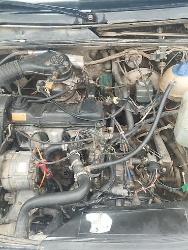 Volkswagen: Volkswagen Passat: 1991 г., 1.8 л, Механика, Бензин, Универсал — 3