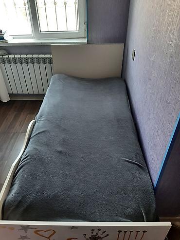 mebel alram: Oğlan və qız üçün, İşlənmiş, Çarpayı, Bazalı, Matrassız, Siyirməli — 2