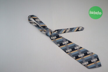 60 товарів | lalafo.com.ua: Чоловіча краватка з принтом Ширина: 12 см Стан гарний, є сліди