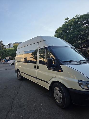 фургоны категории б: Ford Transit yük maşını məsuliyyətli və keyfiyyətli yük daşımaları — 1