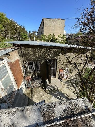 Həyət evləri və villaların satışı: Biləcəri 2 otaqlı, 40 kv. m — 10