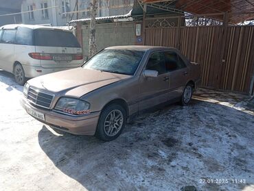 каропка автомат мерседес: Mercedes-Benz C-Class: 1993 г., 2 л, Автомат, Бензин, Седан