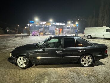 Mercedes-Benz: Mercedes-Benz W124: 1992 г., 2.2 л, Механика, Бензин