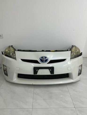 барои руйро сафед кардан: Передний, Toyota 30