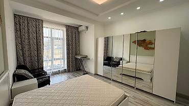 Долгосрочная аренда квартир: 2 комнаты, Агентство недвижимости, Без подселения, С мебелью полностью — 1