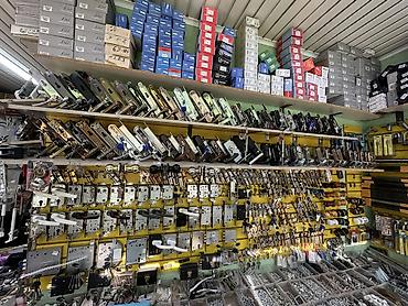 Аварийное вскрытие замков: 24/7 Ремонт и реставрация замков Также замена входных дверях ручек и — 3