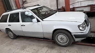 мото мапеь: Mercedes-Benz 220: 1993 г., 2.2 л, Механика, Бензин, Универсал — 3