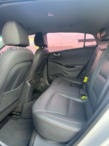 Hyundai: Hyundai Ioniq: 2017 г., Автомат, Электромобиль, Седан at lalafo.kg — 12 Hyundai: Hyundai Ioniq: 2017 г., Автомат, Электромобиль, Седан — 12