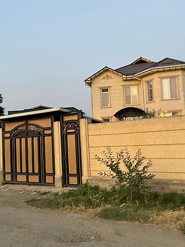 Продажа коттеджей и домов: Продается 2-этажный дом в г.Ош .мкр.Туран.все коммуникации — 19