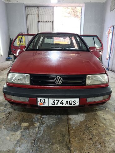 прожектор на авто: Volkswagen Vento: 1993 г., 1.8 л, Механика, Бензин, Седан