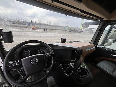 Тягачи: Тягач, Shacman, 2020 г., Тентованный — 5