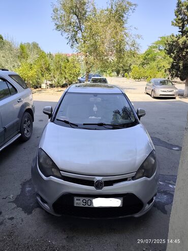 авто под выкуп бишкек: MG : 1.5 l | 2011 il 42500056 km Hetçbek