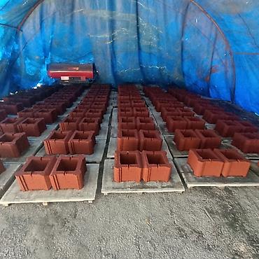 Пескоблок: Продаю пескоблок цветной очень качественный! Мы находимся 5 гес — 5