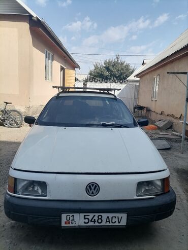 коробка гольф2: Volkswagen Passat: 1990 г., 1.8 л, Механика, Бензин, Универсал