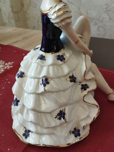 Heykəlciklər: 120 AZN Çexiyanın Porselen Balerina Fiquru. Zərləri getməyib təzə, heç — 9