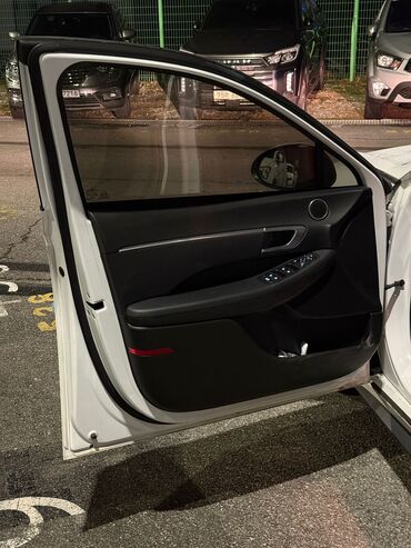 Hyundai: Hyundai Sonata: 2020 г., 2 л, Газ — 13