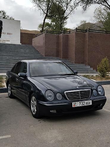 Mercedes-Benz E-Class: 1999 г., 3.2 л, Автомат, Бензин, Седан