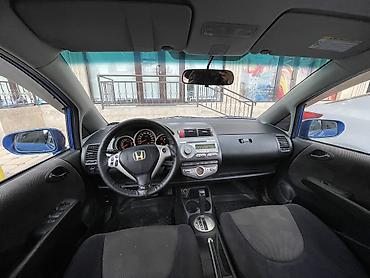 Honda: Honda Jazz: 2008 г., 1.4 л, Вариатор, Бензин, Хэтчбэк at lalafo.kg — 8 Honda: Honda Jazz: 2008 г., 1.4 л, Вариатор, Бензин, Хэтчбэк — 8